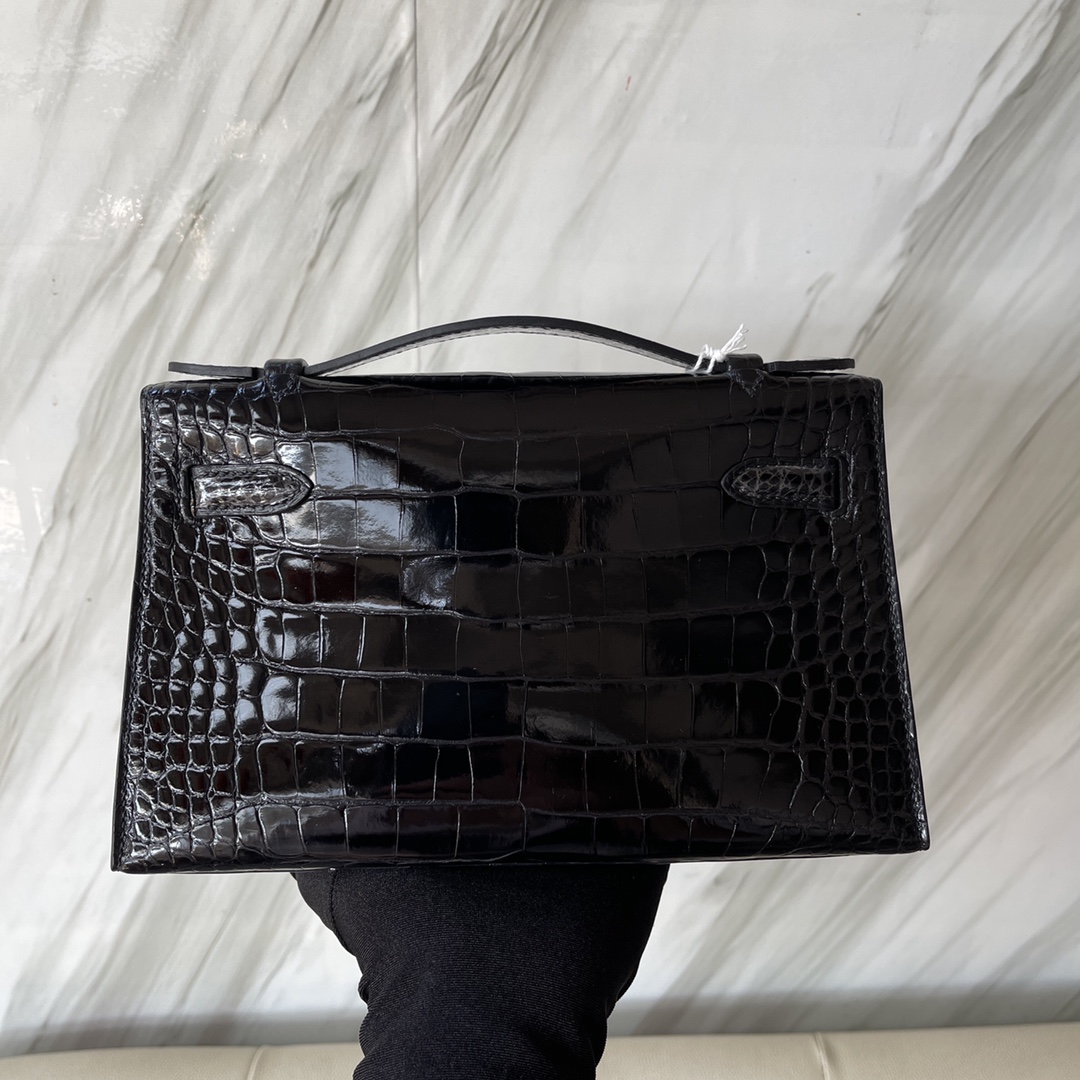 에르메스 미니 켈리백22 블랙 은장 샤이니 악어가죽